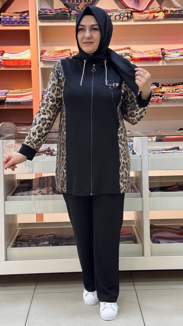 Güner Moda - Leopar Ve Yaprak Detaylı Takım Siyah/30331